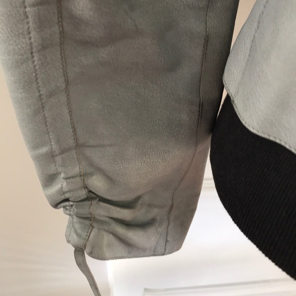 Giorgio Armani Bolero Leather Jacket - Picture 4 of 8